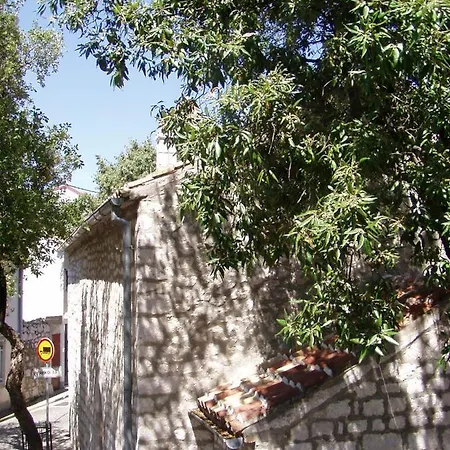 Studio Holy Trinity * Novi Vinodolski