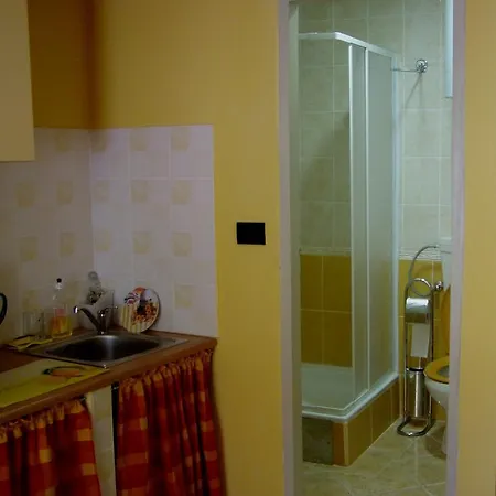 Apartment Studio Holy Trinity